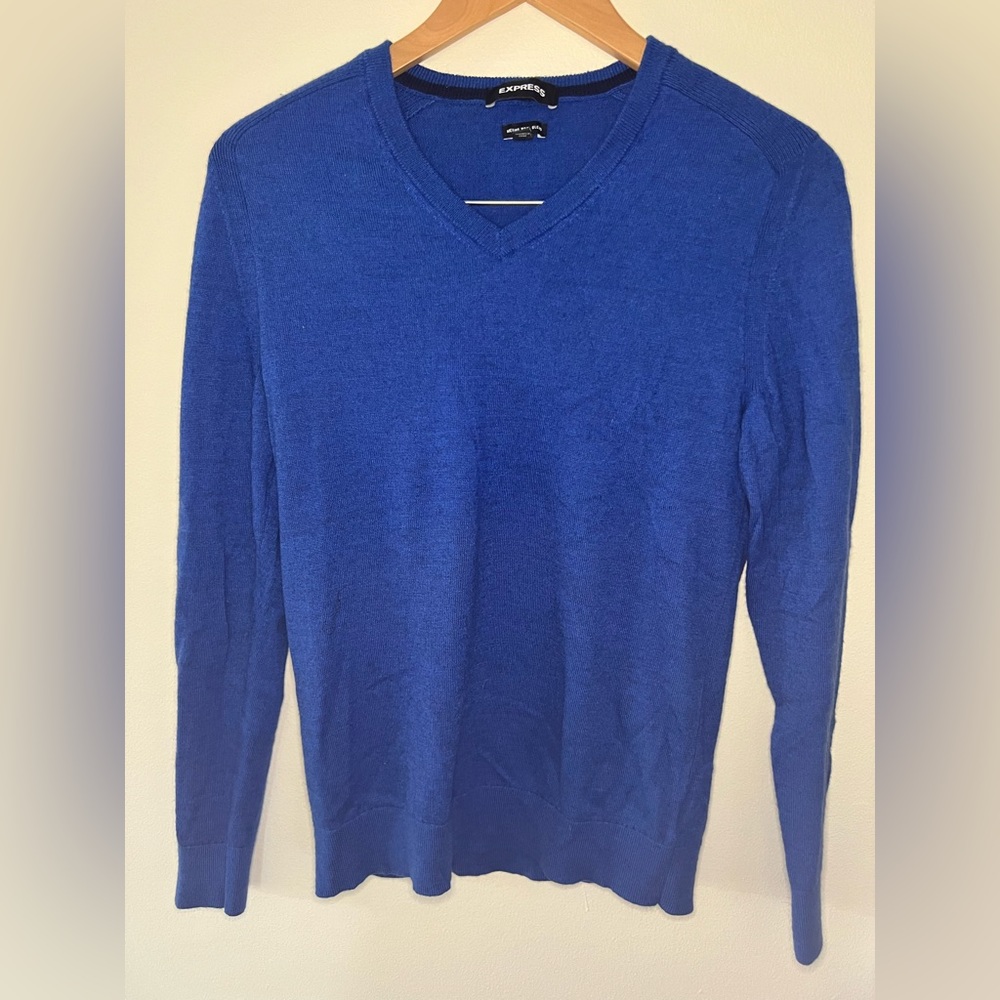 Express | Mens Small / Petite | Blue Vneck Wool Blend Sweater